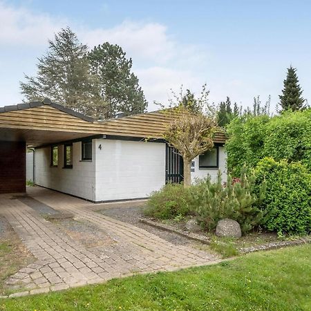 Amazing Home In Kalundborg With Kitchen Eksteriør bilde